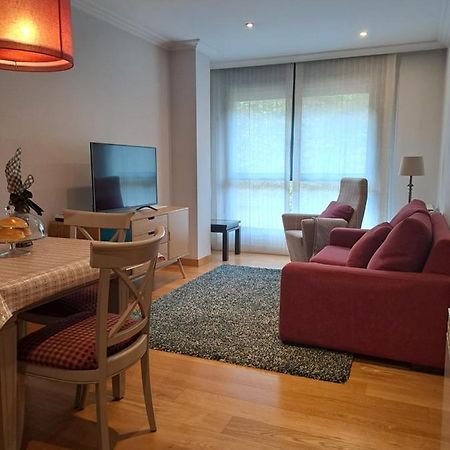 Apartamento en el centro con garaje directo. Bilbao Exterior foto
