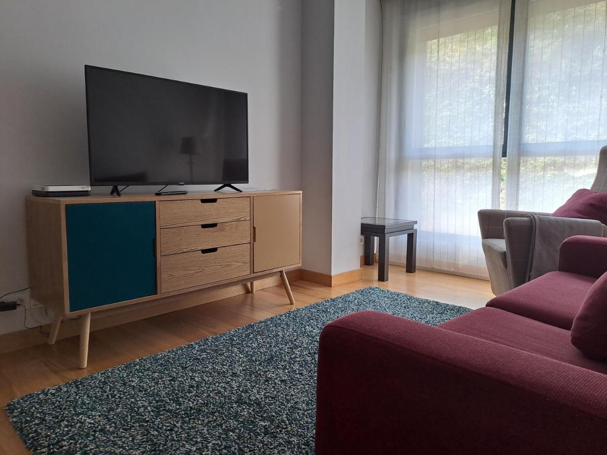 Apartamento en el centro con garaje directo. Bilbao Exterior foto